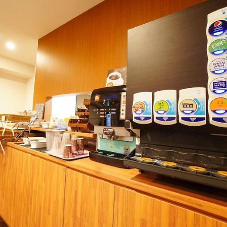 Hotel Livemax Osaka Umeda Nakatsu Екстер'єр фото