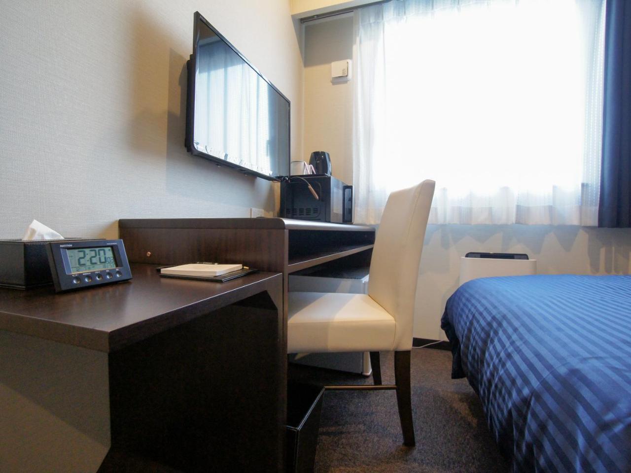 Hotel Livemax Osaka Umeda Nakatsu Екстер'єр фото